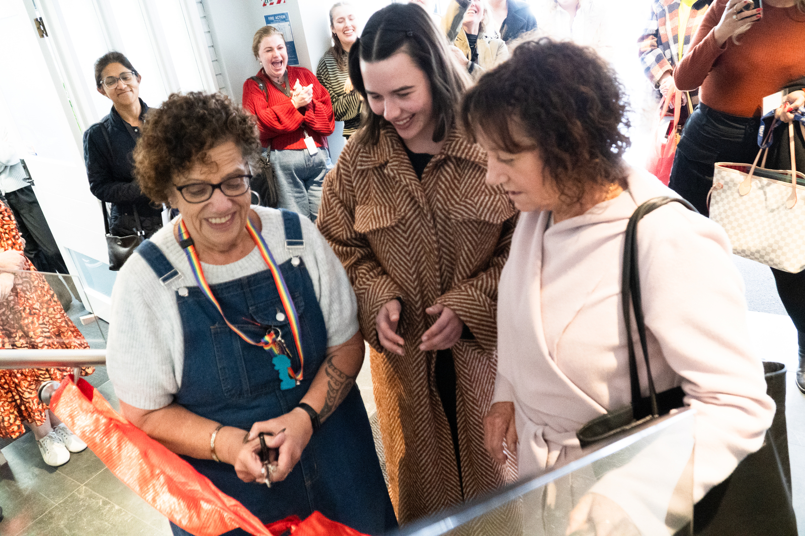 Aviva GM Gwenda Kendrew cuts the ribbon at Amuri Park
